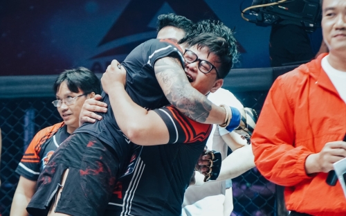 Khóa Huấn Luyện Đặc Biệt: Chiến Thuật và Kỹ Năng Đánh Thực Chiến